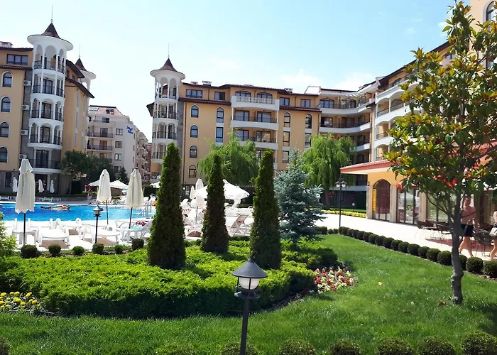 Royal Sun Complex 2* סאני ביץ'