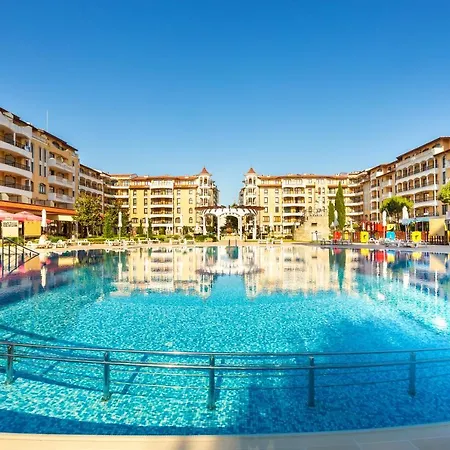 Lägenhetshotell Royal Sun Complex Slăntjev Brjag