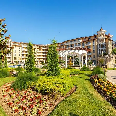 Lägenhetshotell Royal Sun Complex 2*