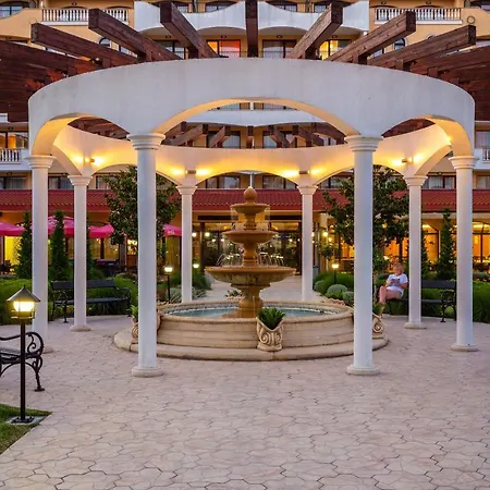 Lägenhetshotell Royal Sun Complex 2*