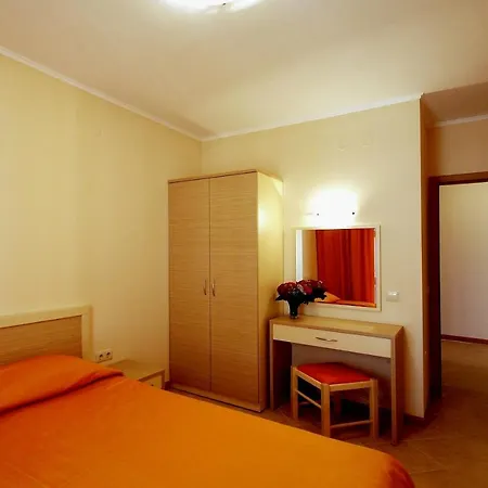 Royal Sun Complex Slăntjev Brjag