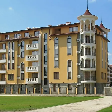 Royal Sun Complex Lägenhetshotell Slăntjev Brjag