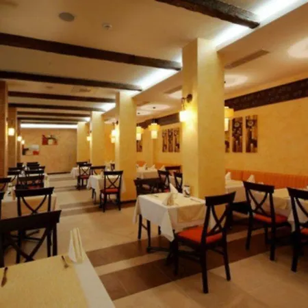 Apart-hotel Royal Sun Complex 3*