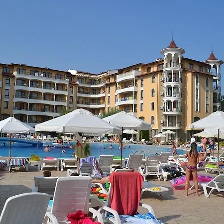 Royal Sun Complex Lägenhetshotell Slăntjev Brjag