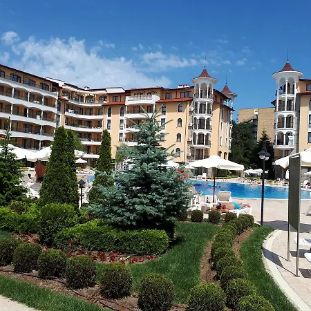 Royal Sun Complex 아파트호텔