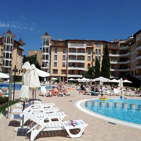 Lägenhetshotell Royal Sun Complex 2*