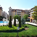 Royal Sun Complex 3* 써니비치