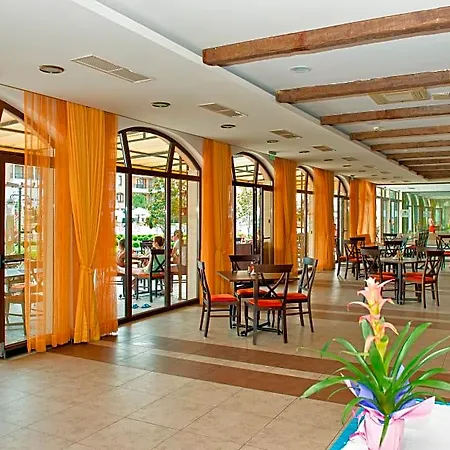 Royal Sun Complex Apartahotel 3*