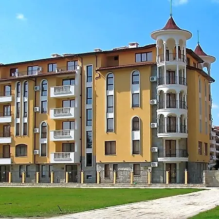 Royal Sun Complex Apartahotel 3*