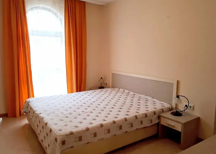 Royal Sun Complex Lejlighedshotel 2*