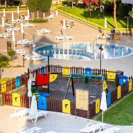 Royal Sun Complex Lejlighedshotel